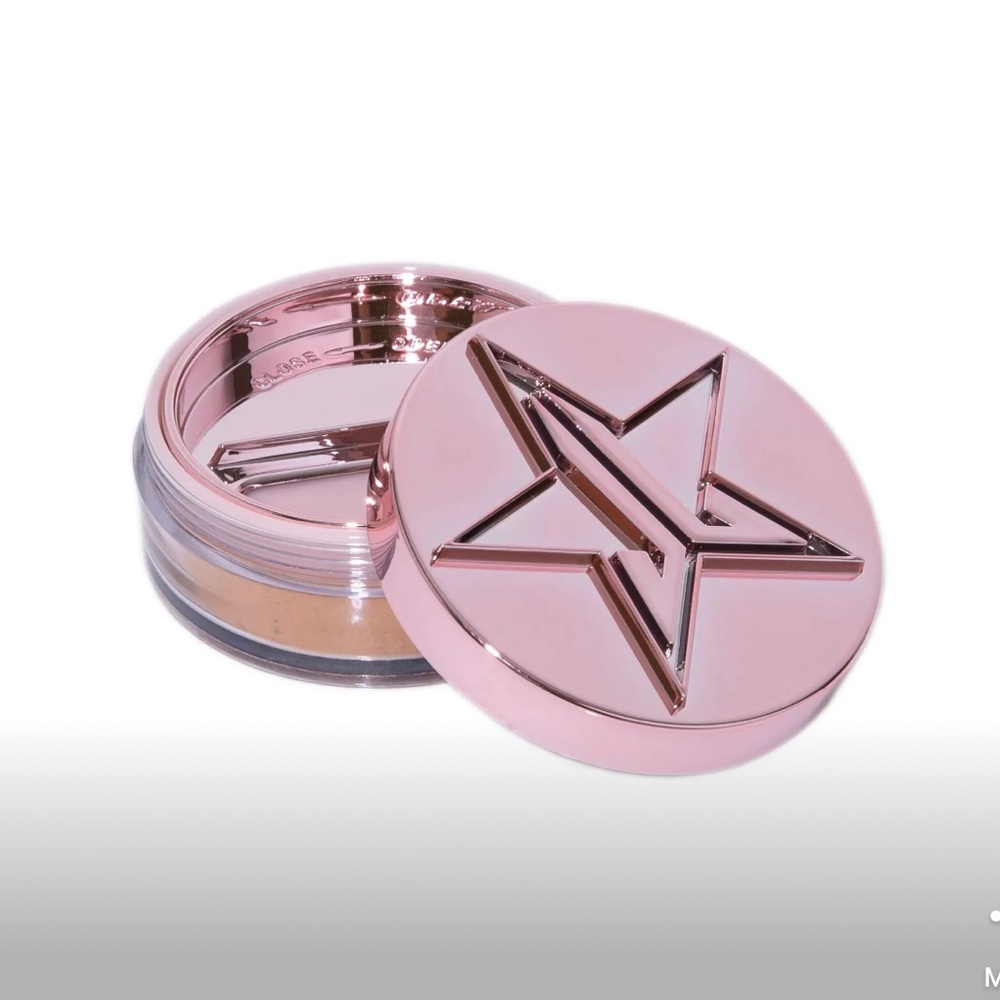 Jeffree Star Setting Powder
Caramel Luminous